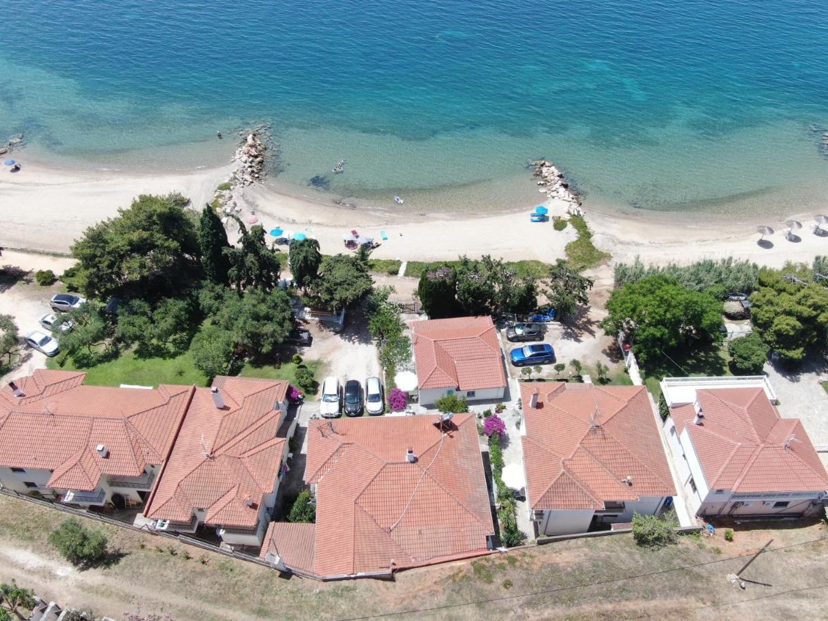 Porto Almira Beachfront Hause Nikiti  Exterior foto